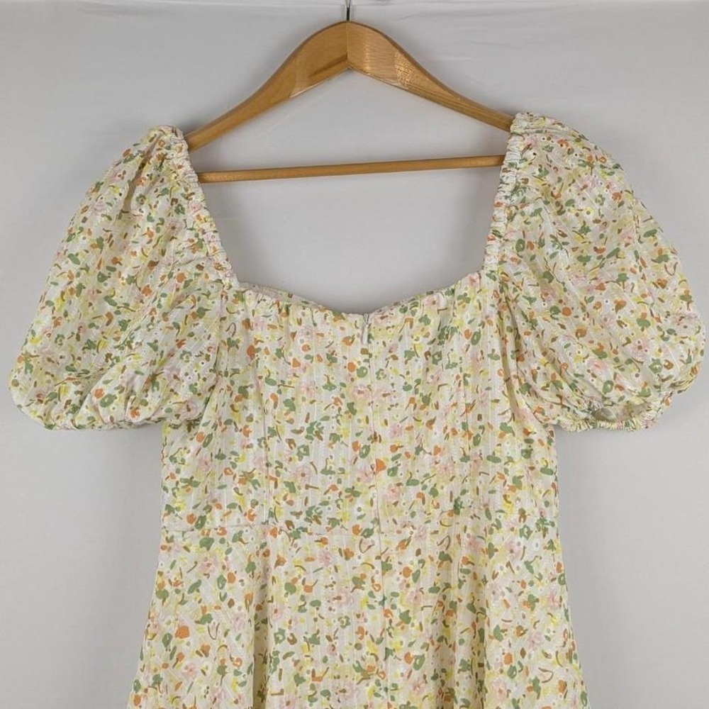 SinceThen NWT Ditsy Floral‎ Puff Sleeve Smocked Mini Dress Medium - Picture 5 of 7